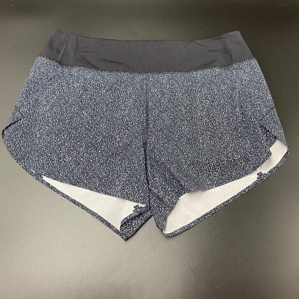 Athleta Run With It Print 3" Short Black Static Built-in Zip Pocket Women's Size
